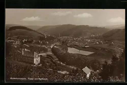 AK Gummersbach, Totalansicht mit dem Rathaus