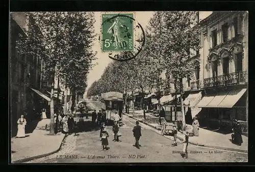 AK Le Mans, L`Avenue Thiers, eine Strassenbahn mit Kindern