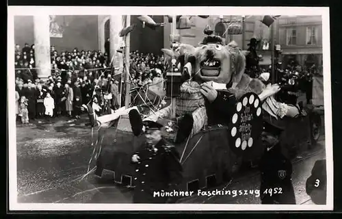 AK München, Faschingszug 1952-Darstellung Im Schlaraffenland