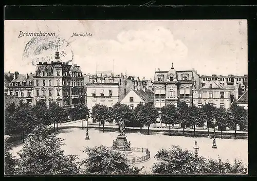 AK Bremerhaven, Marktplatz mit Denkmal