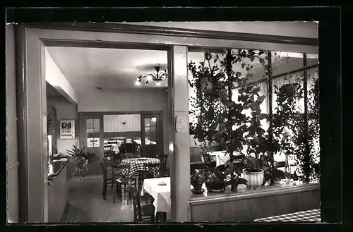 AK Strümpfelbrunn, Speiseraum im Gasthof und Pension Zur Pfalz