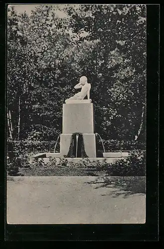 AK Rostock, Brunnen im Park