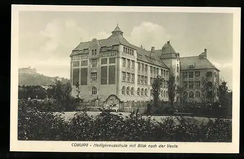 AK Coburg, Blick nach der Heiligkreuzschule und zur Veste