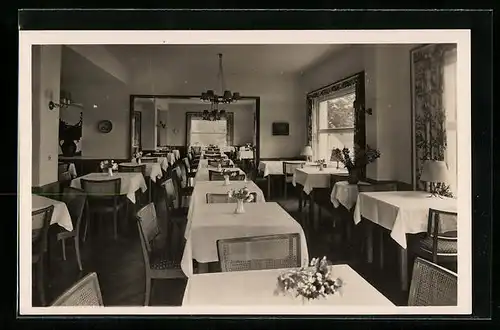 AK Fleckenberg, Gasthof Wiese u. Jagdhaus, Speiseraum