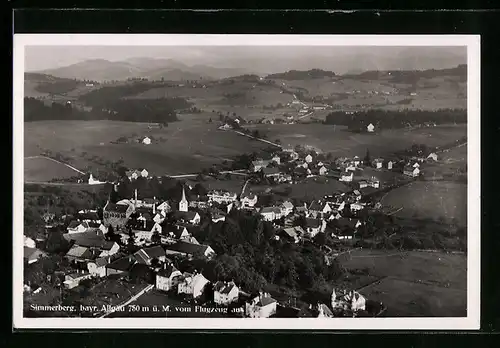 AK Simmerberg /bayr. Allgäu, Ortsansicht aus dem Flugzeug