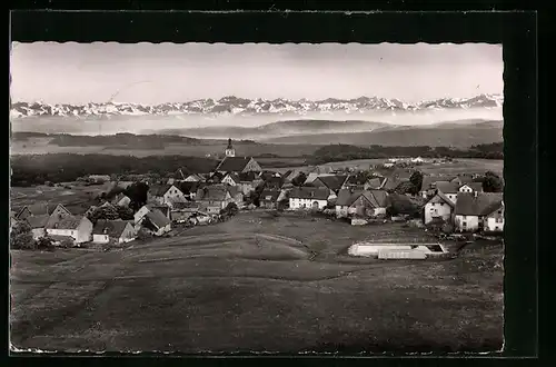 AK Görwihl /südl. Schwarzwald, Ortsansicht mit Bergpanorama