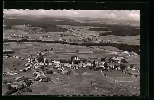 AK Herrischried /südl. Hochschwarzwald, Ortsansicht aus dem Flugzeug