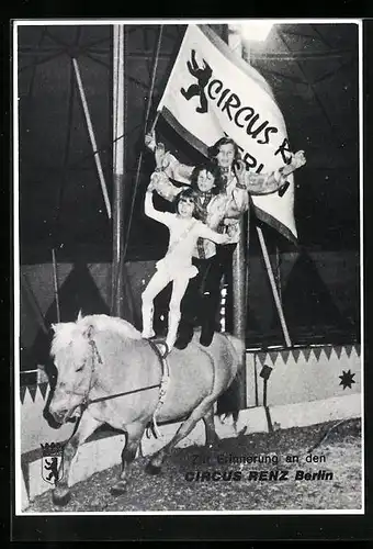 AK Berlin, Erinnerung an Zirkus Renz, Kinder reiten stehend auf dem Pony