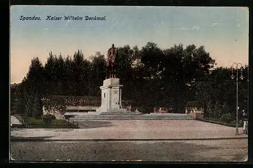 AK Berlin-Spandau, Kaiser Wilhelm Denkmal