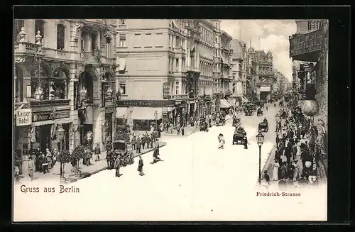 AK Berlin, Passanten auf der Friedrich-Strasse