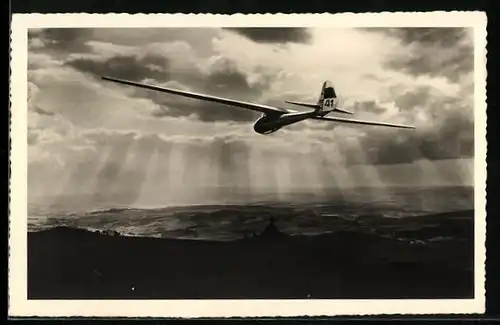 AK Segelflugzeug über der Rhön