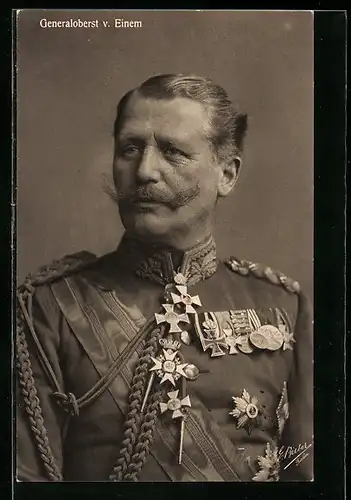AK Heerführer Generaloberst von Einem in Orden behangener Uniform