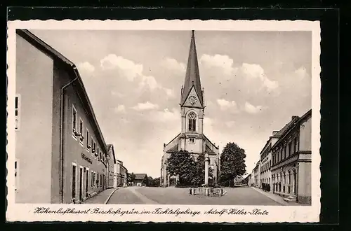 AK Bischofsgrün /Fichtelgeb., Platz mit Kirche