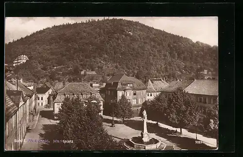 AK Suhl, Marktplatz mit Waffenschmied aus der Vogelschau