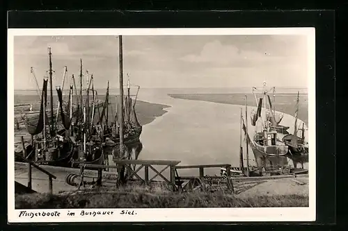 AK Burhaversiel, Blick auf die Fischerboote
