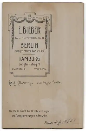 Fotografie E. Bieber, Berlin, Leipziger Str. 128-130, Fritz Ellwanger nebst Tochter