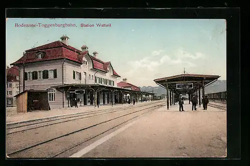AK Wattwil, Bahnhof der Bodensee-Toggenburgbahn, mit Bahnbeamten