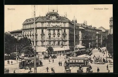 AK Berlin, Potsdamer Platz mit Kutschen und Strassenbahnen