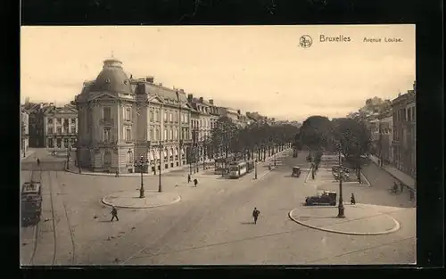 AK Bruxelles, Avenue Louise, Strassenpartie mit Strassenbahn