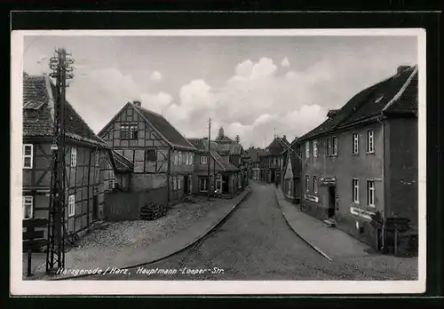 AK Harzgerode, Blick in die Hauptmann-Loeper-Strasse