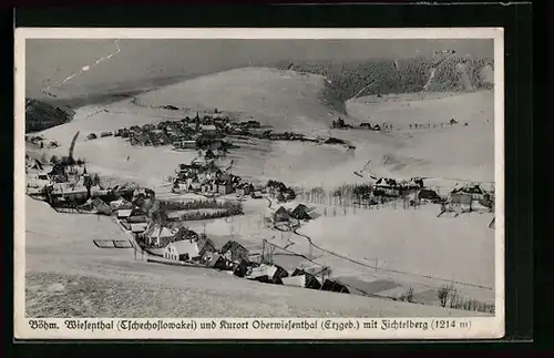 AK Böhmisch Wiesenthal, Ortsansicht mit Oberwiesenthal und Fichtelberg