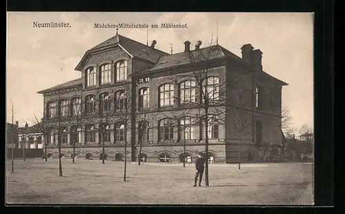 AK Neumünster, Mädchen-Mittelschule am Mühlenhof