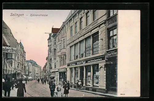 AK Solingen, Kölnerstrasse mit Geschäften