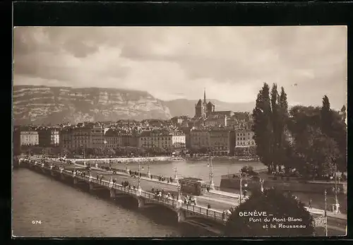 AK Genève, Pont du Mont-Blanc et Ile Rousseau, Strassenbahn