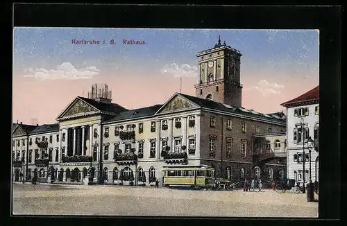 AK Karlsruhe i. B., Rathaus und Strassenbahn