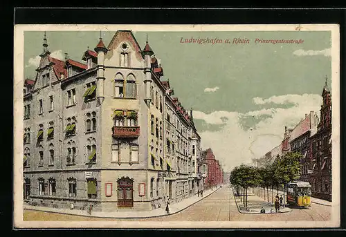 AK Ludwigshafen / Rhein, Prinzregentenstrasse mit Strassenbahn