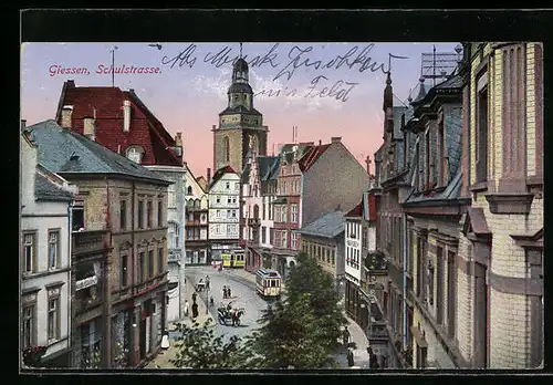 AK Giessen, Blick in die Schulstrasse nach der Kirche, Strassenbahn