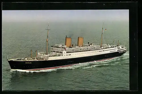 AK Passagierschiff Berlin auf hoher See