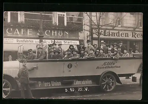 AK Berlin, Voll besetzter Autobus der Elite-Rundfahrten, Cafe Schön