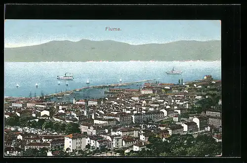 Künstler-AK Fiume, Ortspanorama mit Gebirge
