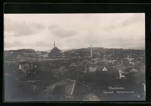 AK Skopje / Ueskueb, Gesamtansicht der Stadt aus der Vogelschau