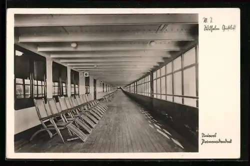 AK K. d. F.-Schiff Wilhelm Gustloff, Unteres Panoramadeck, Innenansicht