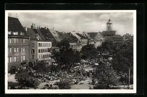 AK Schweinfurt, Sicht auf den gut besuchten Markt