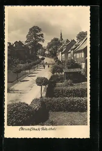 AK Oberweissbach /Thür. Wald, Strassenpartie mit Kirche