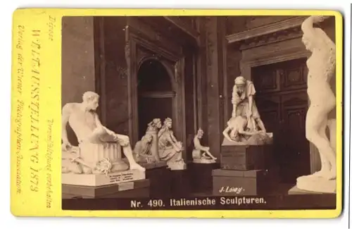 Fotografie Wiener Photog.-Association, Wien, Ansicht Wien, Weltausstellung 1873, Saal mit Italienischen Sculpturen