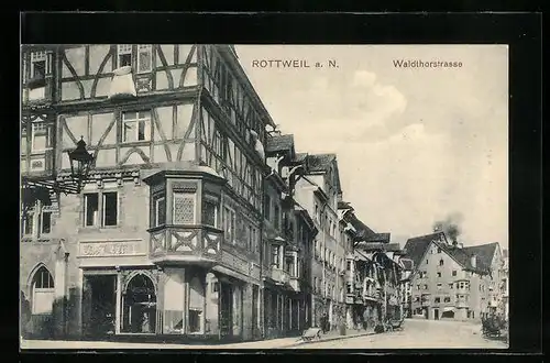 AK Rottweil a. N., Fachwerkhäuser in der Waldthorstrasse