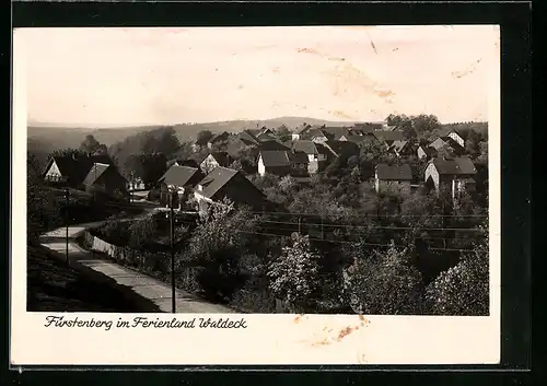 AK Fürstenberg, Ortsansicht mit Strassenpartie