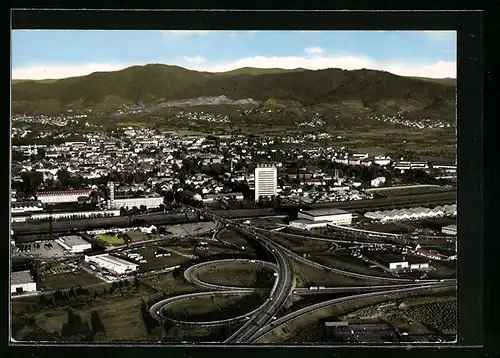 AK Offenburg /Baden, Totalansicht mit Autobahnkreuz, BURDA-Haus