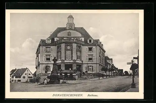 AK Donaueschingen, Blick auf das Rathaus