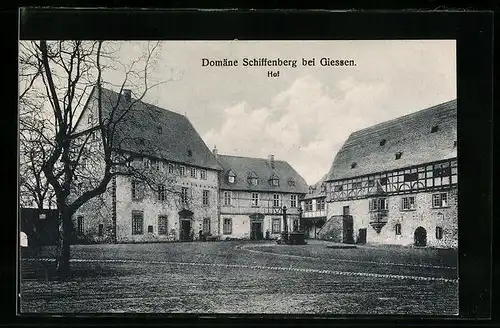 AK Giessen, Domäne Schiffenberg, Hofansicht