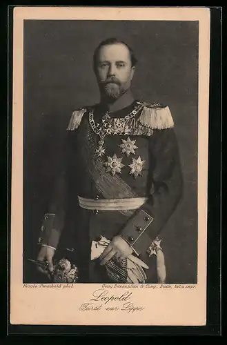AK Leopold, Fürst zur Lippe in Uniform mit Orden