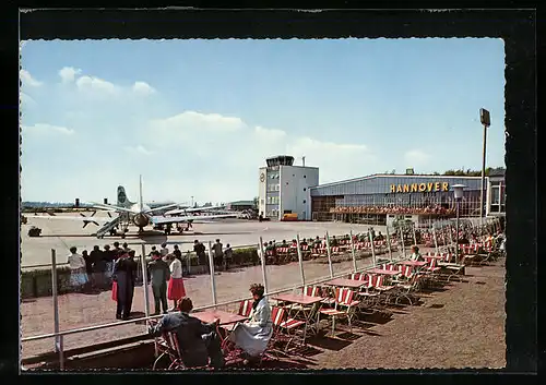 AK Hannover, Flughafen mit Gaststätten-Terrasse