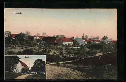 AK Heynitz, Gasthof, Ortsansicht mit Landstrasse aus der Vogelschau