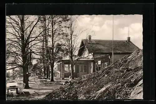 AK Hainewalde, Breitebergbaude mit Terrasse