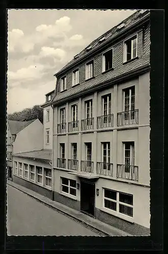 AK Bad Bertrich, Heilstätte der LVA Braunschweig, Drei Reichskronen