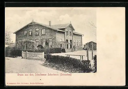 AK Scharbeutz /Ostsee, Schule mit Schulhof